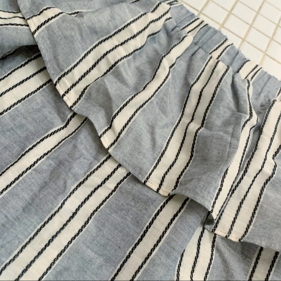 🛍 Everly Off The Shoulder Ruffled Striped Top - Picture 4 of 6